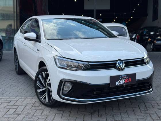 VOLKSWAGEN VIRTUS 1.0 200 TSI HIGHLINE AUTOMÁTICO